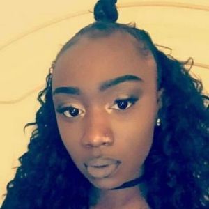 Meet your Posher, Ariell